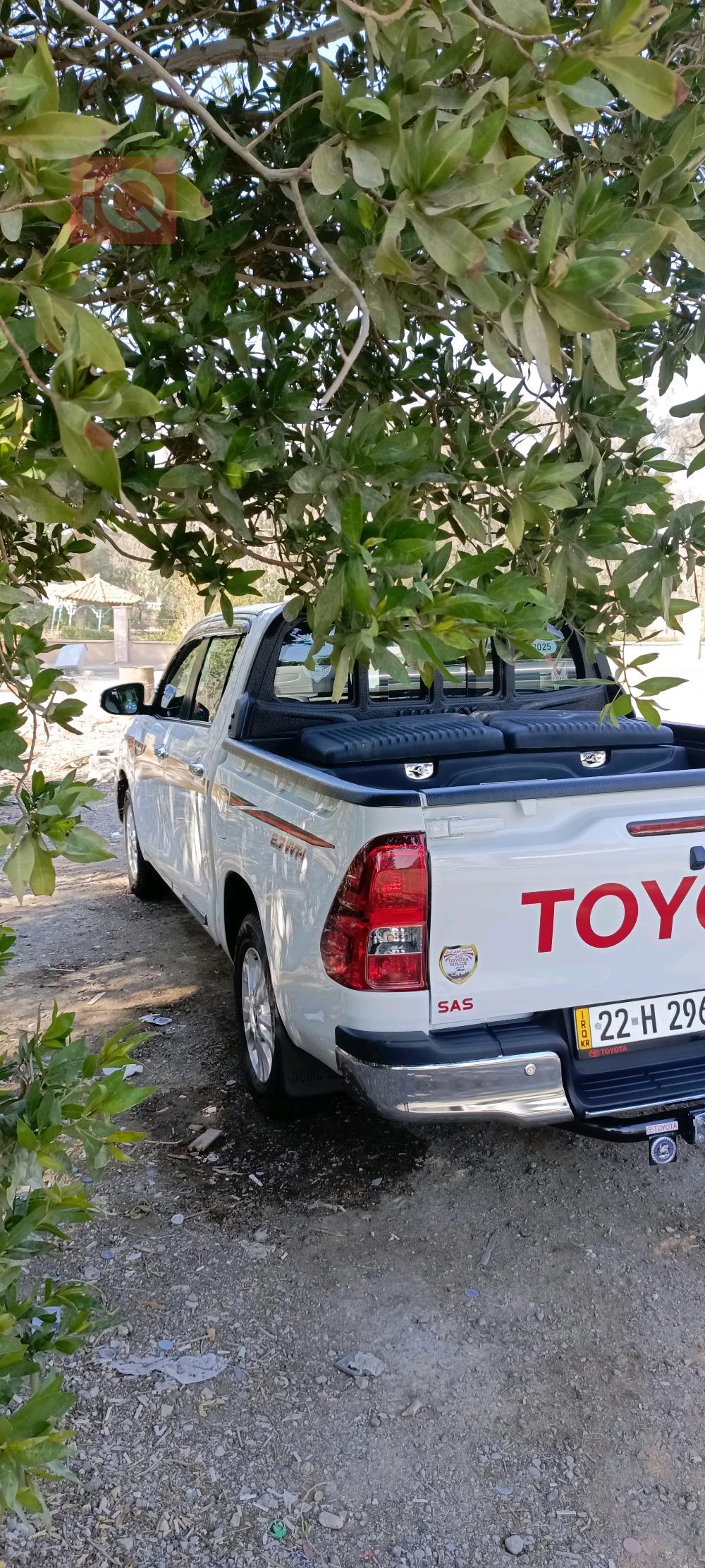 تويوتا هايلوكس